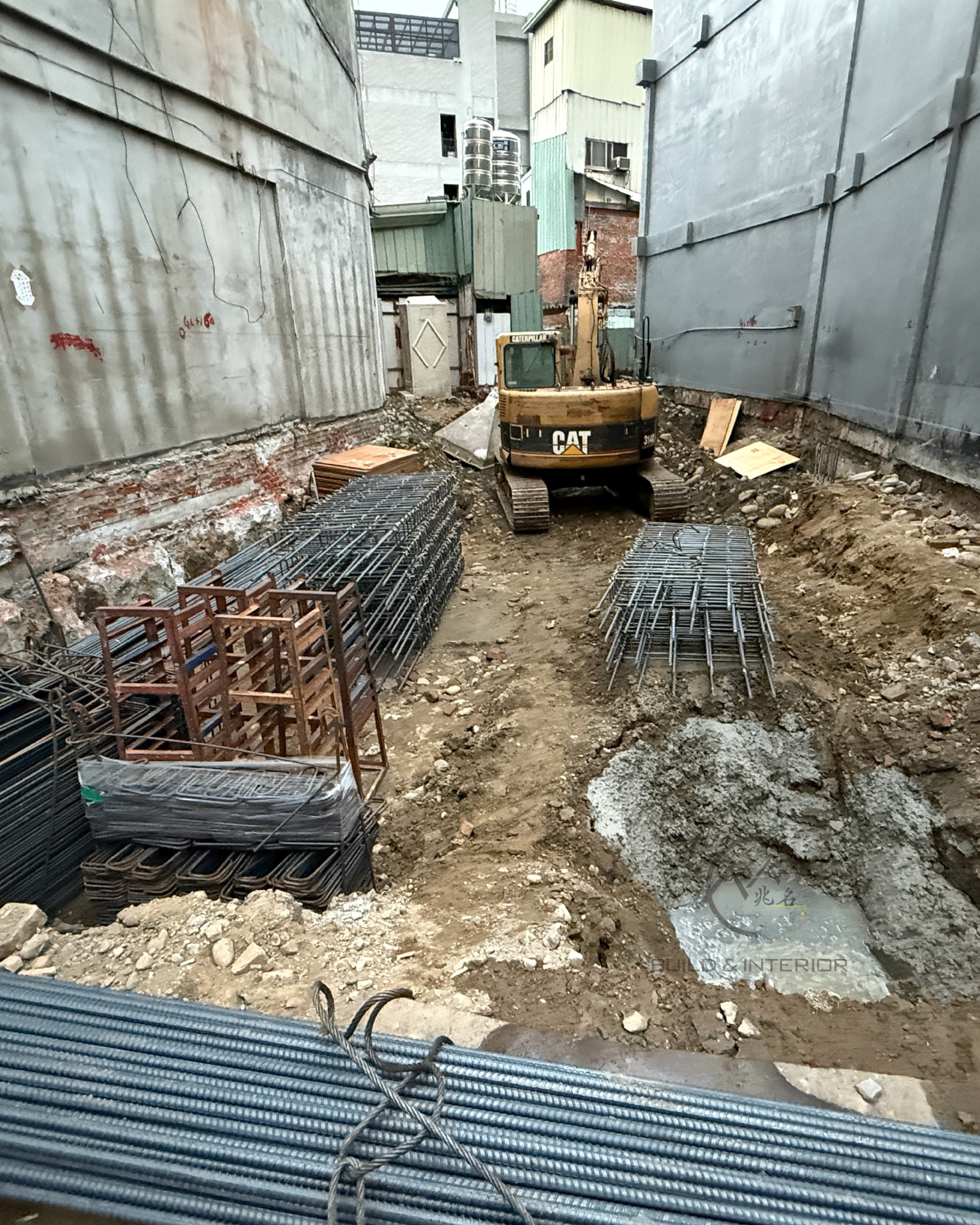 工程紀錄｜台中中區地上五層自地自建專題-走進老城區，看見營造管理的細節